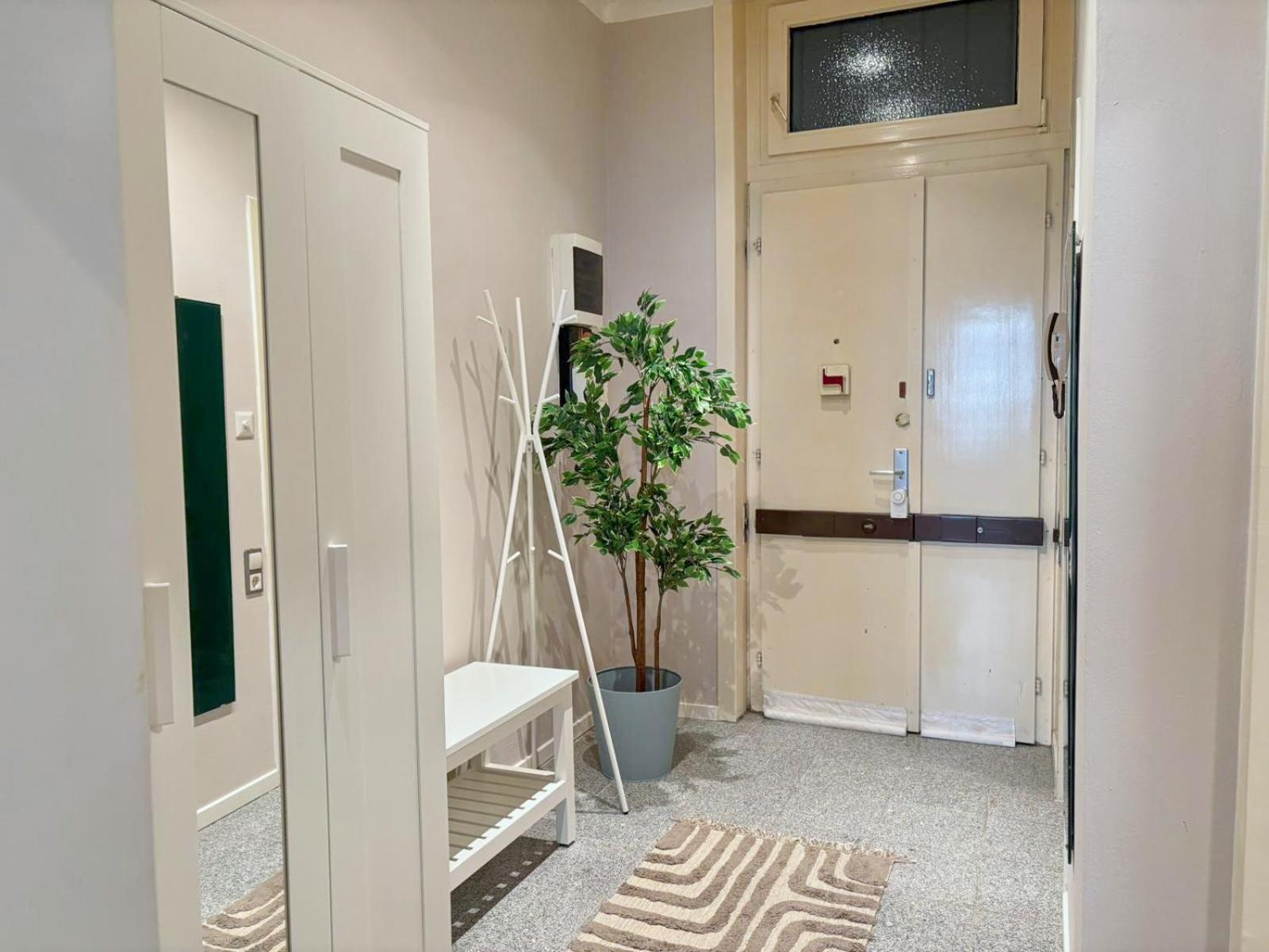 Appartement Spacious And Near Metro I Close To Parks I Akh à Vienne Extérieur photo